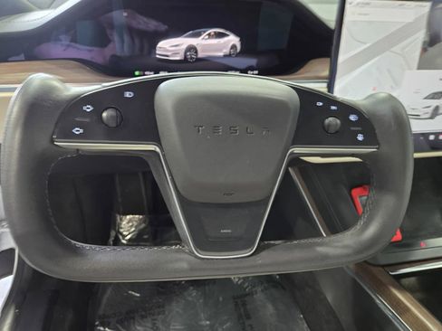 Used 2022 Tesla Model S AWD/4WD image 15
