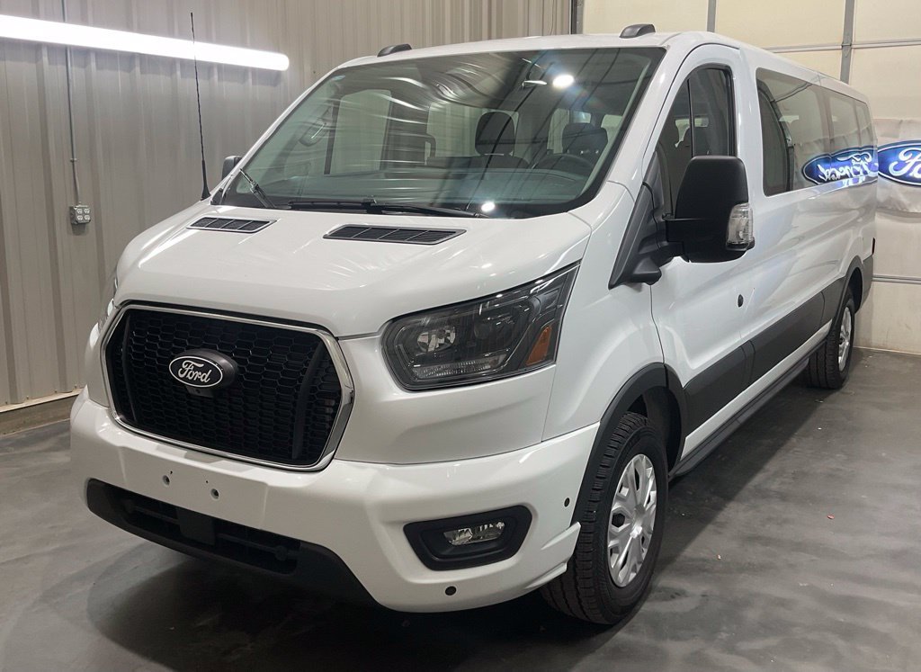 Used 2026 Ford Transit 350 XLT RWD image 4