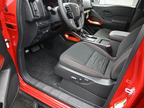 New 2026 Nissan Frontier PRO-4X AWD/4WD image 12