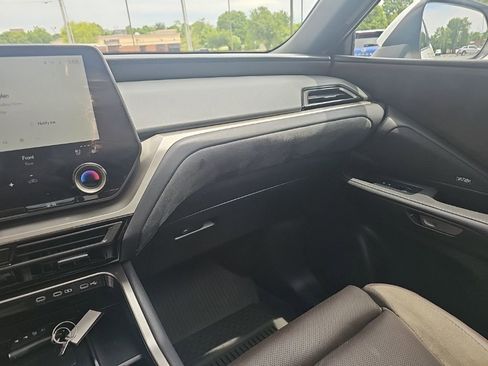 Used 2026 Lexus TX 350 AWD image 22