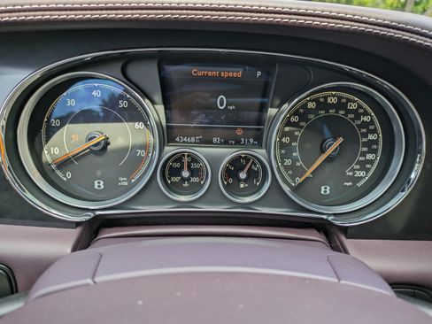 Used 2018 Bentley Flying Spur S W12 AWD/4WD image 31