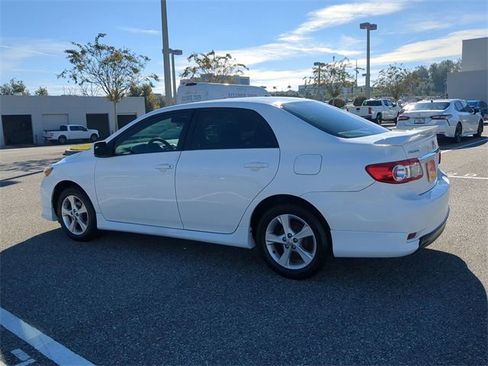 Used 2011 Toyota Corolla S image 6