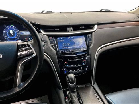 Used 2019 Cadillac XTS Premium Luxury w/ Driver Assist Package FWD image 7