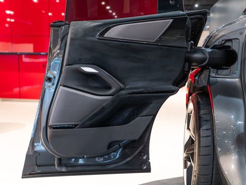 Certified 2025 Ferrari Purosangue AWD/4WD image 45