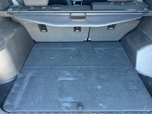 Used 2022 Chevrolet Equinox LT FWD image 14