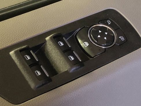 Used 2018 Ford F150 XLT w/ Equipment Group 302A Luxury image 27