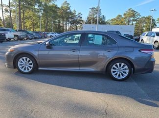 Used 2019 Toyota Camry LE video 2