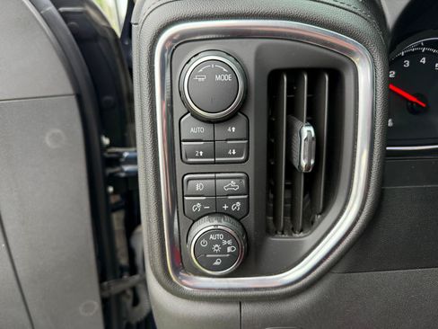 Certified 2021 Chevrolet Silverado 1500 LTZ AWD/4WD image 16