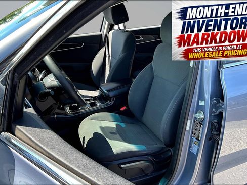 Used 2020 Kia Sorento LX FWD image 20