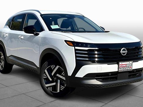 New 2026 Nissan Kicks SV image 2