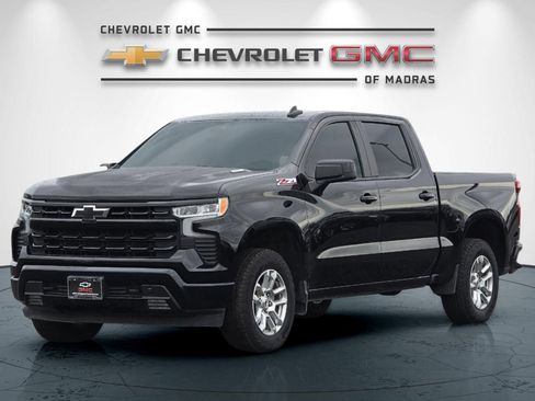 Used 2024 Chevrolet Silverado 1500 RST w/ Convenience Package II image 7