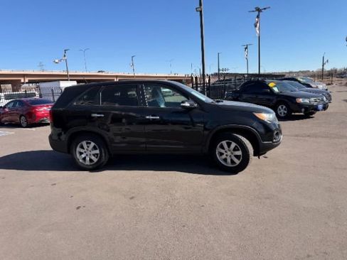 Used 2012 Kia Sorento LX image 21