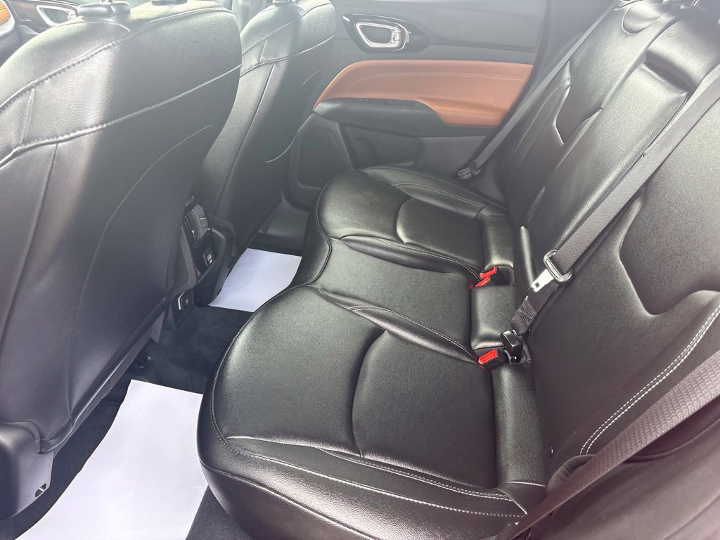 Certified 2025 Jeep Compass Limited AWD/4WD image 27