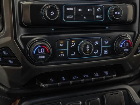 Used 2019 Chevrolet Silverado 3500 High Country w/ Duramax Plus Package image 25