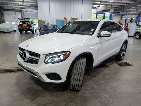Used 2019 Mercedes-Benz GLC 300 4MATIC Coupe image 6
