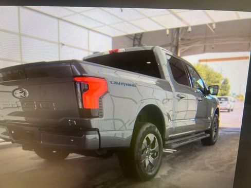 Used 2025 Ford F150 Lightning Flash AWD/4WD image 2