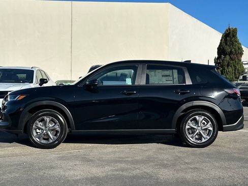 New 2026 Honda HR-V LX image 6