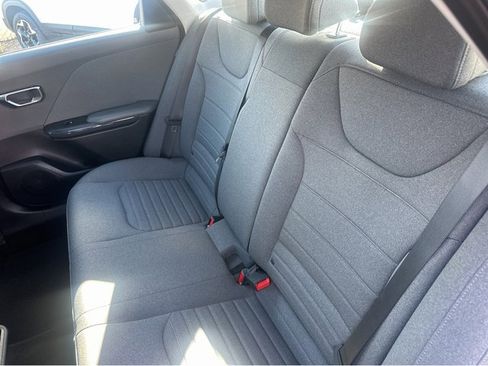 Certified 2025 Kia K4 EX image 15