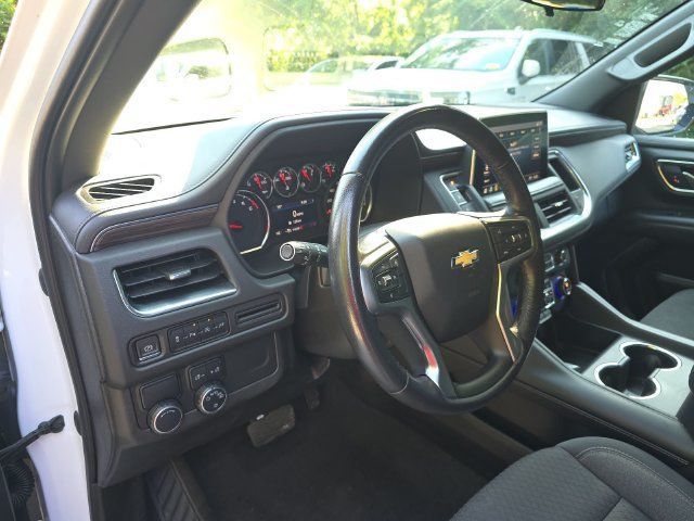 Used 2021 Chevrolet Suburban LS RWD image 14