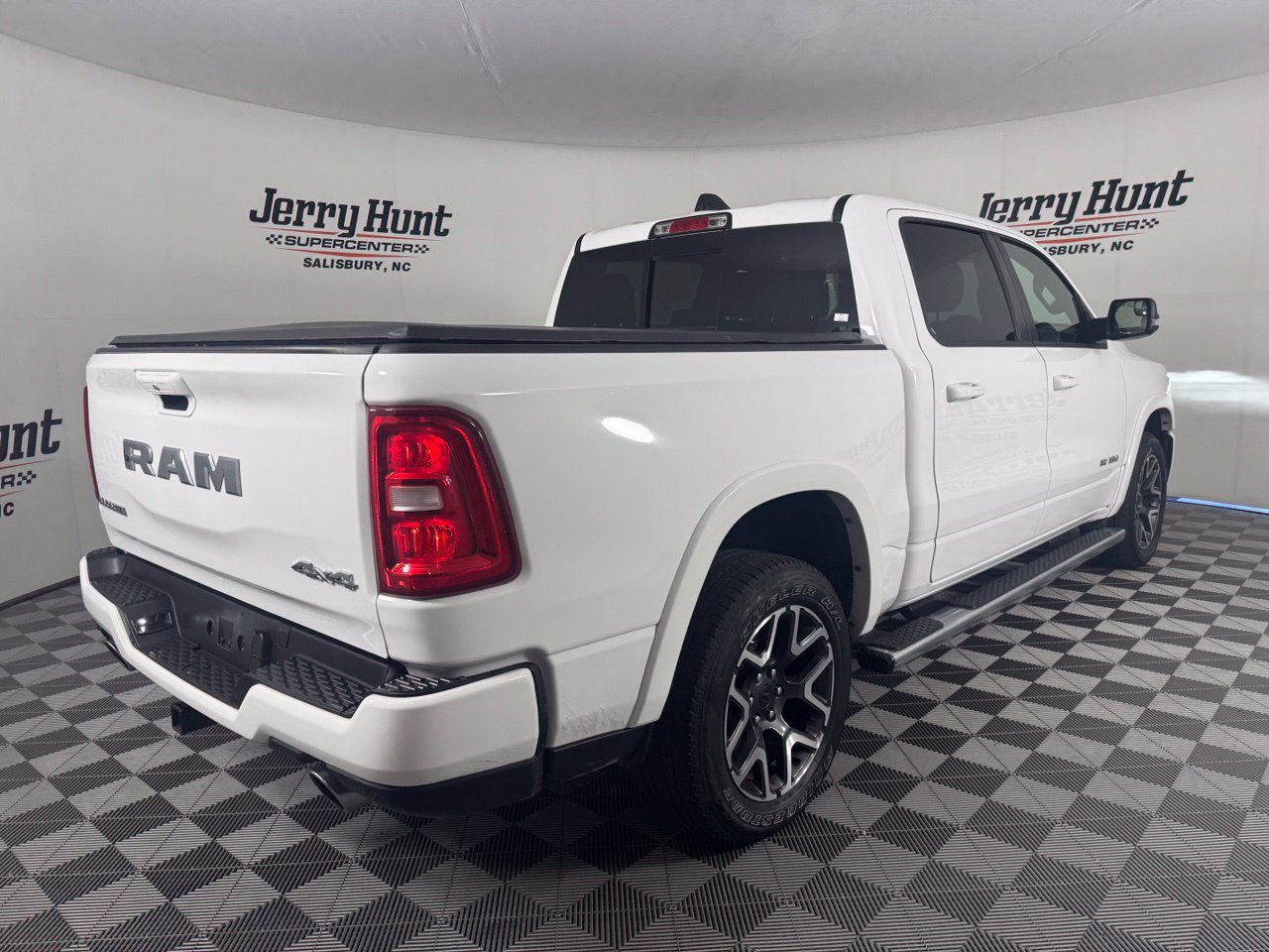 Used 2026 RAM 1500 Laramie w/ Sport Appearance Package AWD/4WD image 7