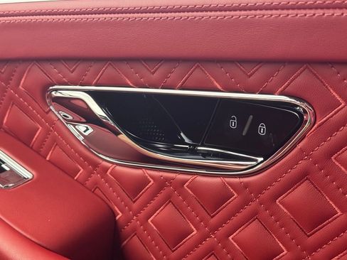 Used 2023 Bentley Continental GT Azure image 61