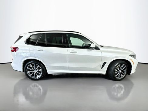 Used 2023 BMW X5 xDrive40i w/ M Sport Package AWD/4WD image 8