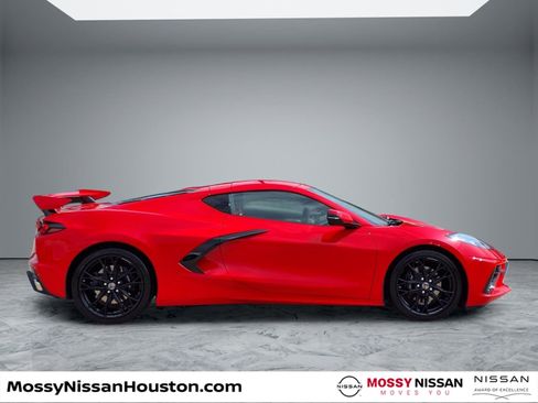Used 2022 Chevrolet Corvette Stingray Premium Cpe w/ 3LT image 8