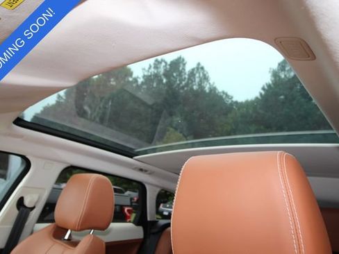 Used 2014 Land Rover Range Rover Evoque Prestige AWD/4WD image 4