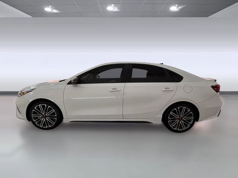 Used 2024 Kia Forte GT FWD image 2