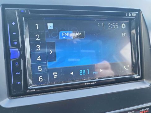 Used 2012 Toyota Tacoma PreRunner image 17