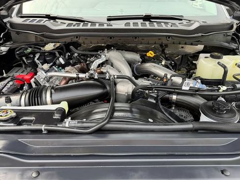 Used 2025 Ford F450 Lariat w/ FX4 Off-Road Package AWD/4WD image 19