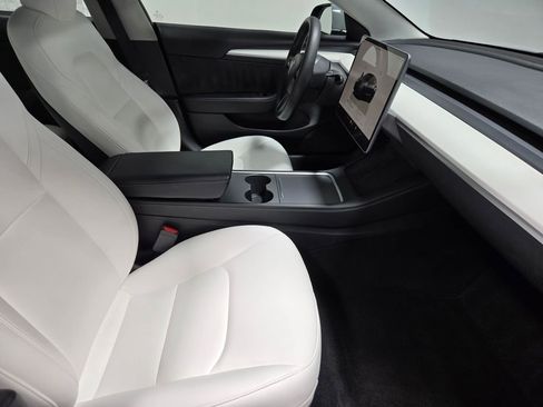 Used 2023 Tesla Model 3 Performance image 48