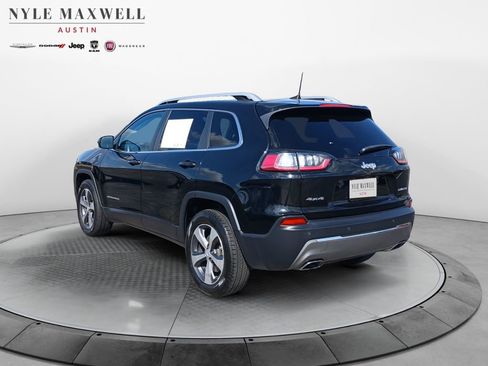 Used 2019 Jeep Cherokee Limited AWD/4WD image 14