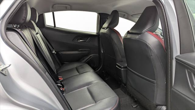 Used 2024 Toyota Prius Prime Premium w/ Advanced Technology Package FWD image 18