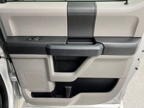 Used 2017 Ford F150 XL w/ Equipment Group 101A Mid AWD/4WD image 47