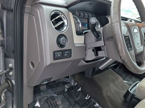 Used 2010 Ford F150 XLT image 9