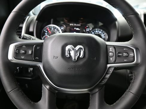 Used 2025 RAM 1500 Big Horn image 25