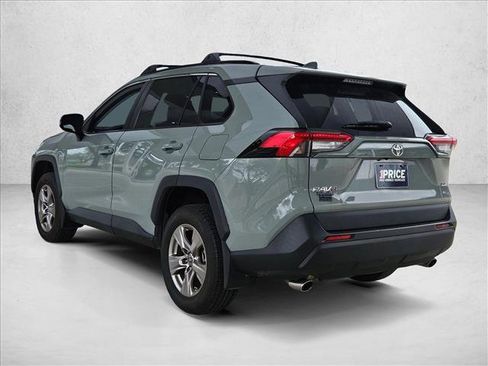 Used 2023 Toyota RAV4 XLE w/ Convenience Package image 7