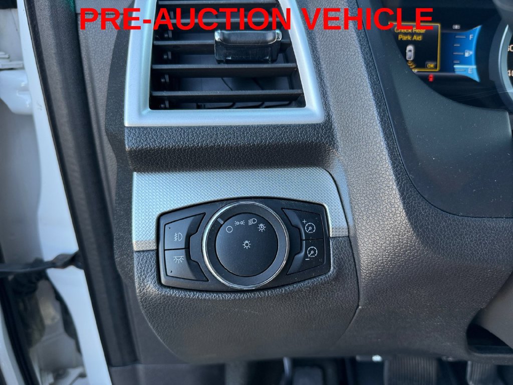 Used 2013 Ford Explorer XLT FWD image 25