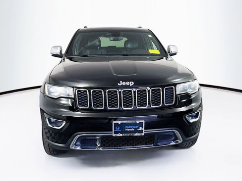 Used 2019 Jeep Grand Cherokee Limited AWD/4WD image 2