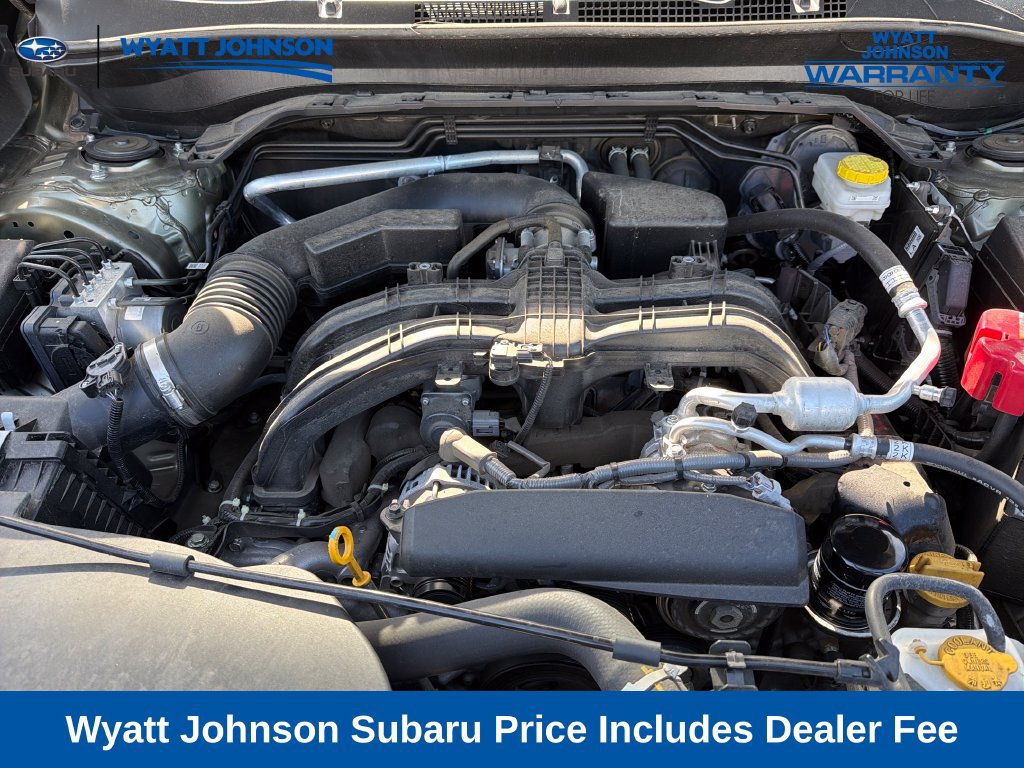 Used 2025 Subaru Forester Limited AWD/4WD image 17