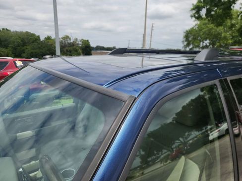 Used 2017 Lincoln Navigator L Select RWD image 12