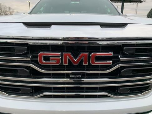 New 2026 GMC Sierra 1500 SLT w/ SLT Premium Plus Package image 10