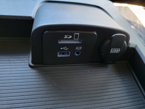 Used 2016 RAM 1500 Big Horn AWD/4WD image 29