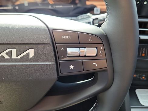 New 2026 Kia Sportage EX FWD image 27