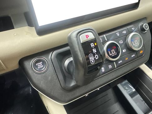 Used 2024 Land Rover Defender 130 S AWD/4WD image 67