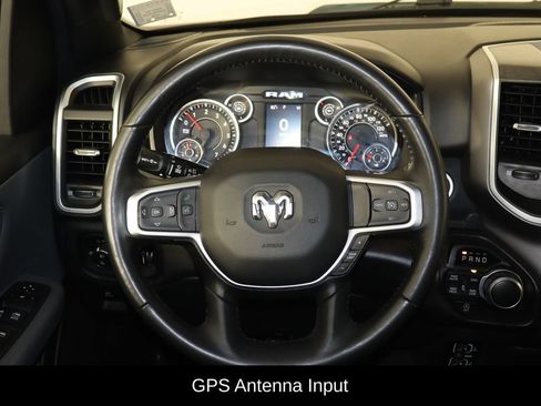 Used 2023 RAM 1500 Big Horn AWD/4WD image 7