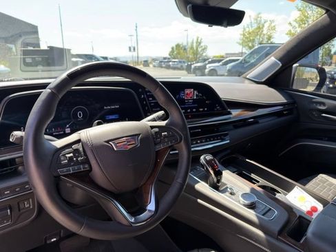 Used 2024 Cadillac Escalade Sport Platinum w/ LPO, Floor Liner Package AWD/4WD image 8