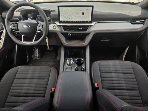 New 2026 Ford Explorer ST-Line w/ ST-Line Street Pack RWD image 15