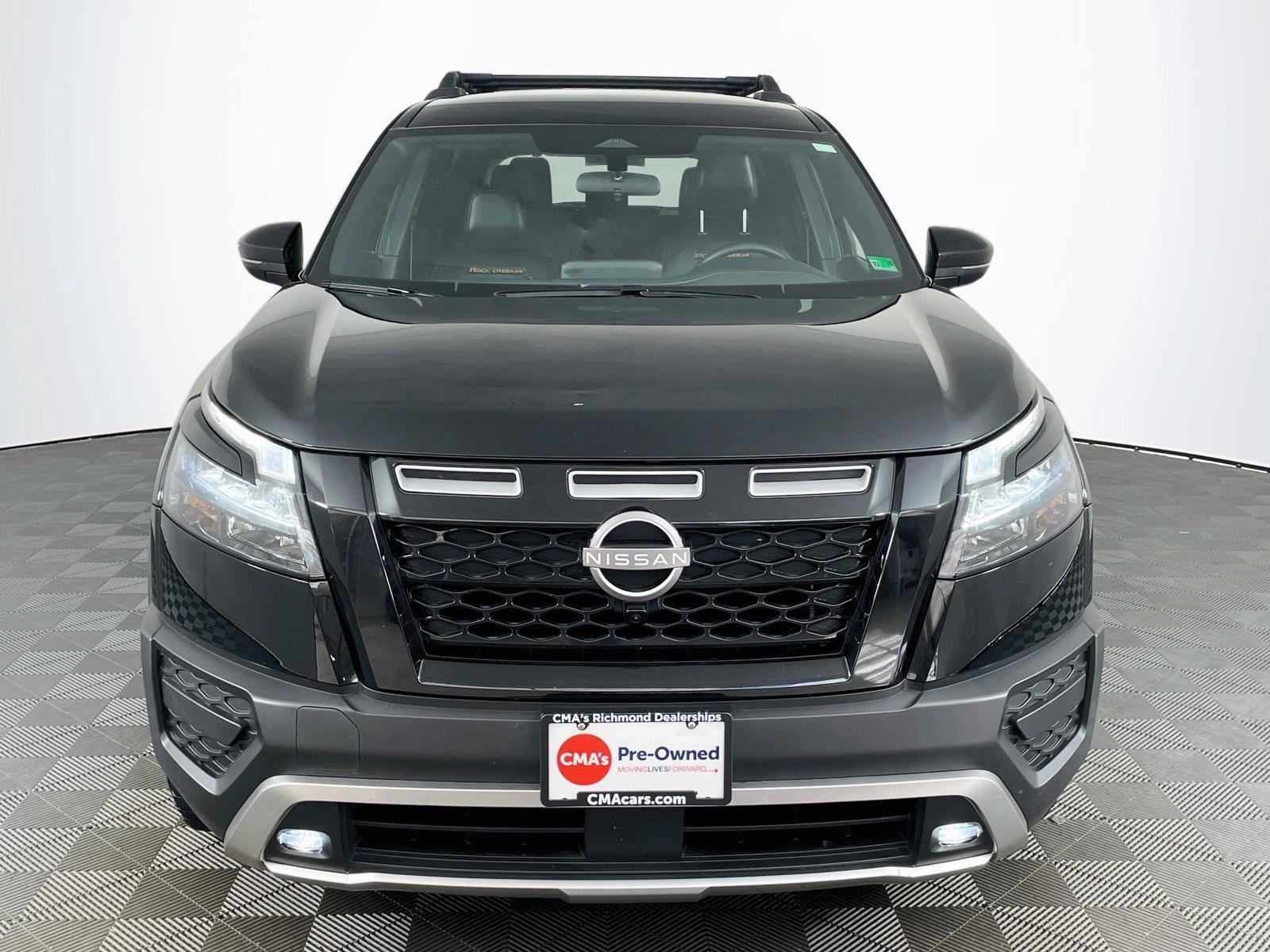 Used 2025 Nissan Pathfinder Rock Creek AWD/4WD image 2